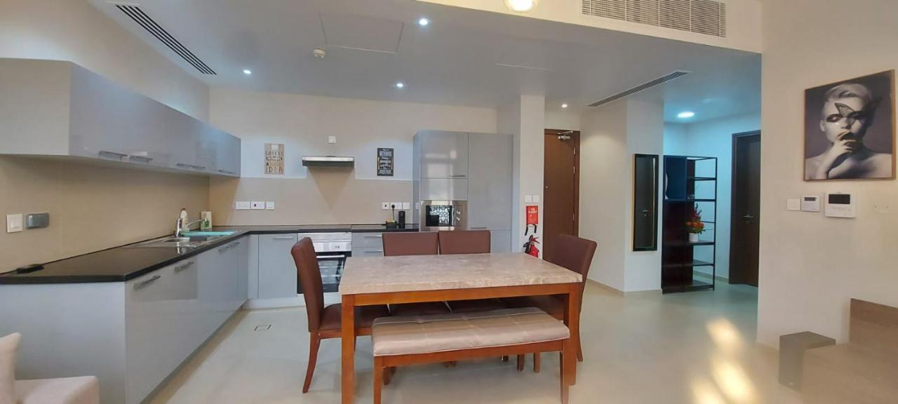 One Elegant 1Bhk Apartment In Muscat Bay 02 Eksteriør bilde